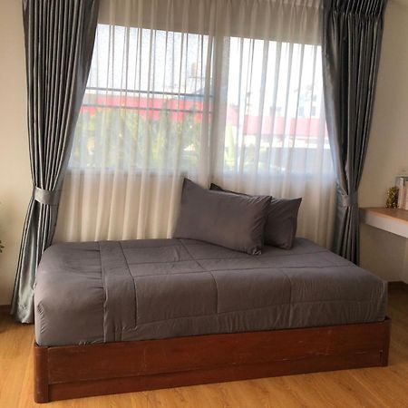Baan Sinkaew Apartment Chiangmai - บ้านสินแก้ว อพาร์ทเม้นท์ เชียงใหม่ Kültér fotó