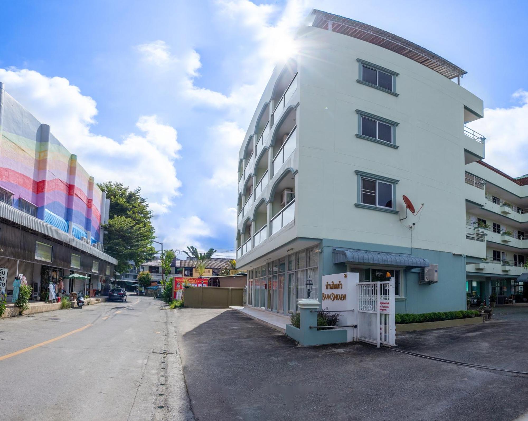 Baan Sinkaew Apartment Chiangmai - บ้านสินแก้ว อพาร์ทเม้นท์ เชียงใหม่ Kültér fotó